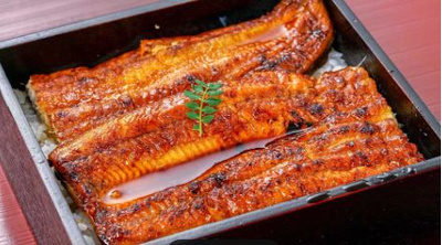 ＼鯛の兜煮 3個セット／温めるだけで簡単！本格割烹の味をご家庭で！【送料無料】：3200円