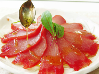 マグロ食べ比べ全５種６点2.2kg以上（南まぐろ、キハダまぐろ、びん長まぐろ、ほか）：4500円