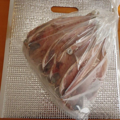 わけあり干物３種セット　アジ２尾＋金目鯛２尾＋おまかせ２尾（ホッケまたはサバで選べません）　合計６尾：1400円